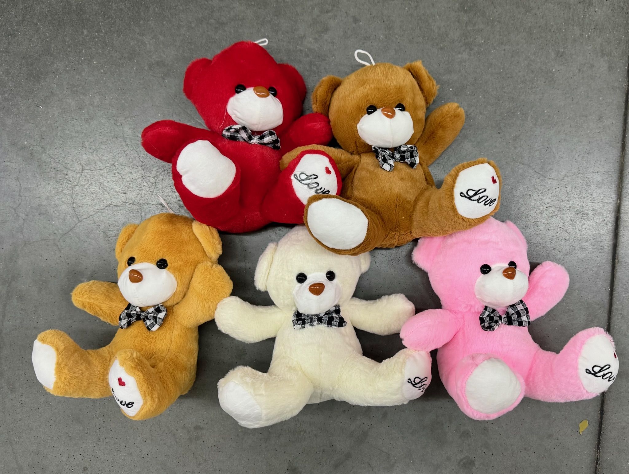 Мишка с лентой